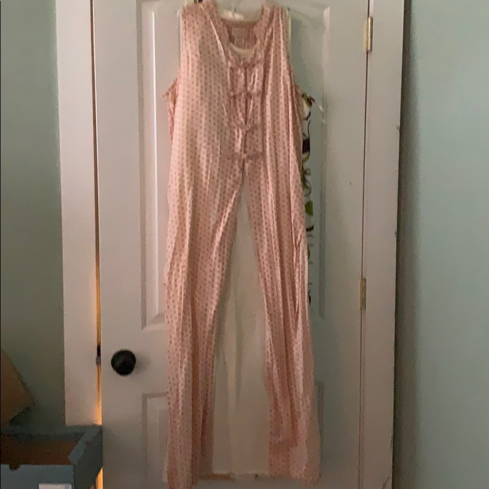 Women’s dress LG